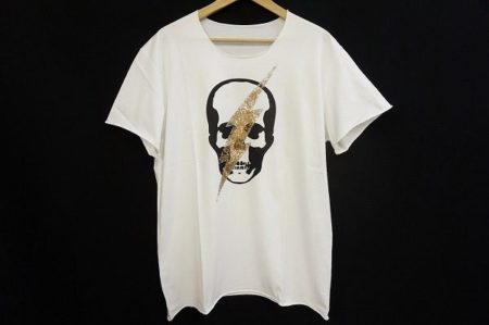 世界を旅するデザイナーが手がけるルシアンペラフィネのTシャツを買い取りました