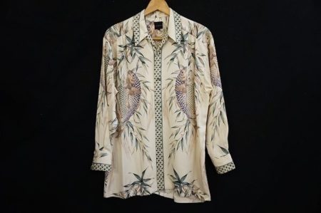 和と洋が絶妙にミックスされたルナマティーノの柄シャツをお譲りいただきました