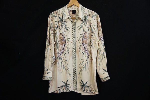 和と洋が絶妙にミックスされたルナマティーノの柄シャツをお譲りいただきました