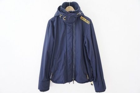 スーパードライキョクドカンソウ（シナサイ）のアウトドアジャケットを買い取りました
