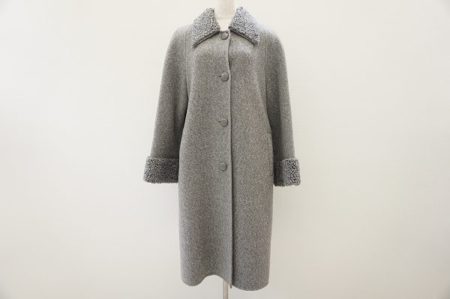 極上のエレガンスが味わえるジュンアシダのコートを買い取りました