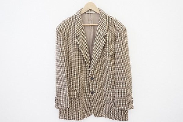 シルク混で柔らかな着心地が堪能できるパパスのツイードジャケットを買い取りました