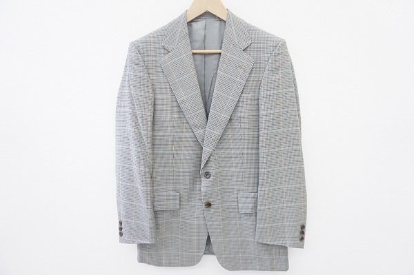 ハンドメイドの高品質でオシャレなチェスターバリーのジャケットを買取いたしました