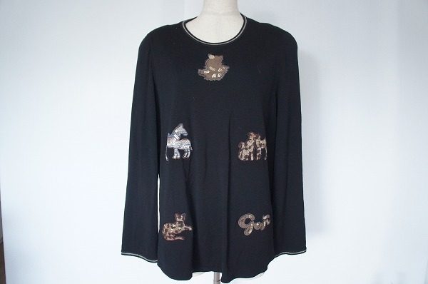 スパンコールつきの伊太利屋のカットソーを買い取りました