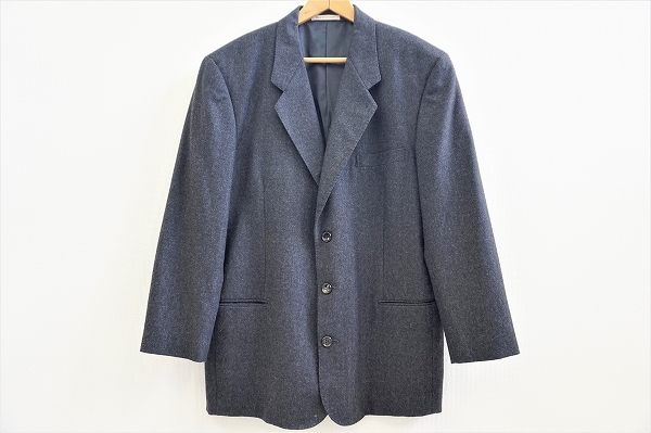 パパスのシングルジャケットを美品状態で買取させて頂きました。