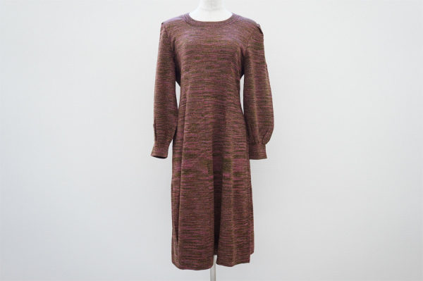 女性らしいシルエットが可愛い、斉藤都世子のワンピースを買取いたしました