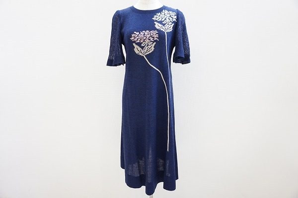 すっきり見えする斉藤都世子の五分袖ワンピースを買い取りさせていただきました