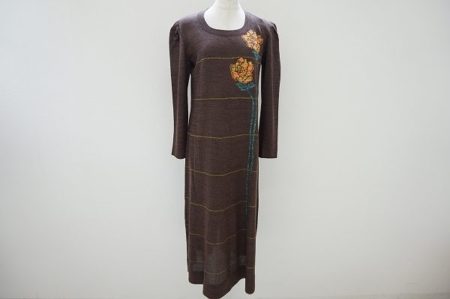 斉藤都世子のバラとボーダー柄のワンピースをお譲りいただきました