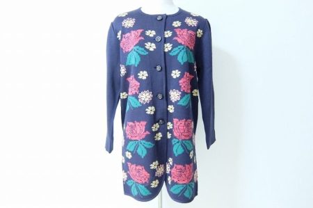 カラフルな斉藤都世子のニットカーディガンを買い取りました
