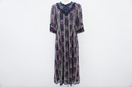 ノンノンドールの花柄×レースワンピースを買い取りました