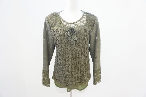 モスグリーンで甘さを抑えたノンノンドールのニットトップスを買い取りました