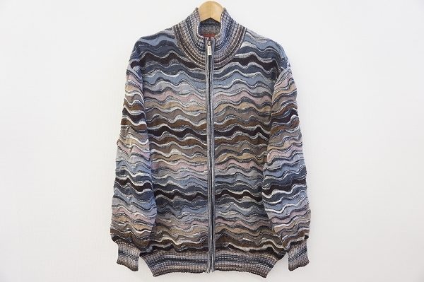 ミッソーニらしさが存分に味わえるニットジャケットを買取いたしました