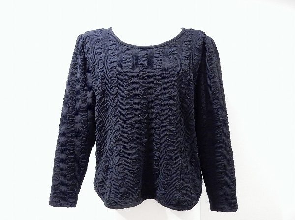 バラ色の暮しのギャザー寄せカットソーを買い取りました