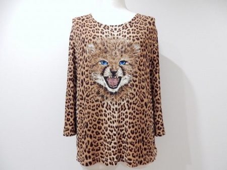 インパクトのあるプリントが伊太利屋らしいヒョウ柄トップスを買い取りました
