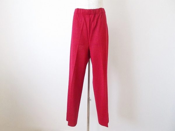 あざやかなきれい色!斉藤都世子のニットパンツをお譲りいただきました