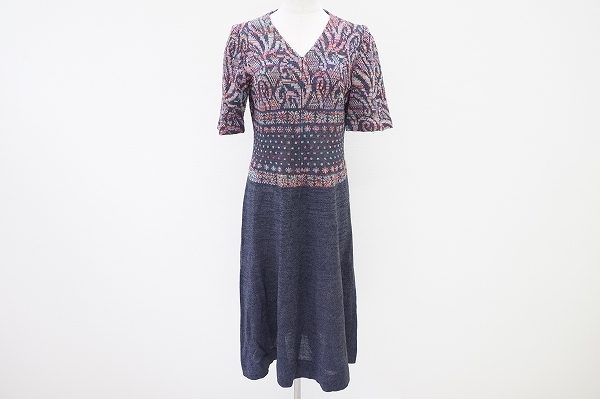 斉藤都世子の切り替えデザインワンピースを買い取りました