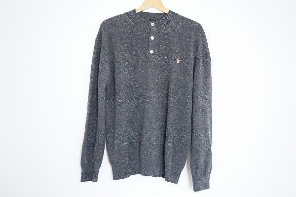 アンゴラ混であったかおしゃれ!パパスのボタンつきセーターを買い取りました