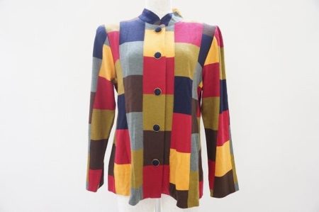 マルチカラーが目にあざやかな斉藤都世子のニットジャケットをお譲りいただきました