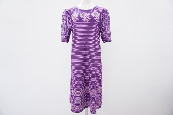 昭和レトロを感じさせる斉藤都世子のニットワンピースをお譲りいただきました