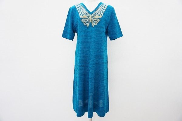 人気の蝶モチーフ！斉藤都世子の半袖ワンピースをお譲りいただきました