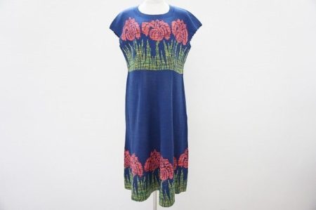 大きな花が咲いた、斉藤都世子のワンピースを買取いたしました