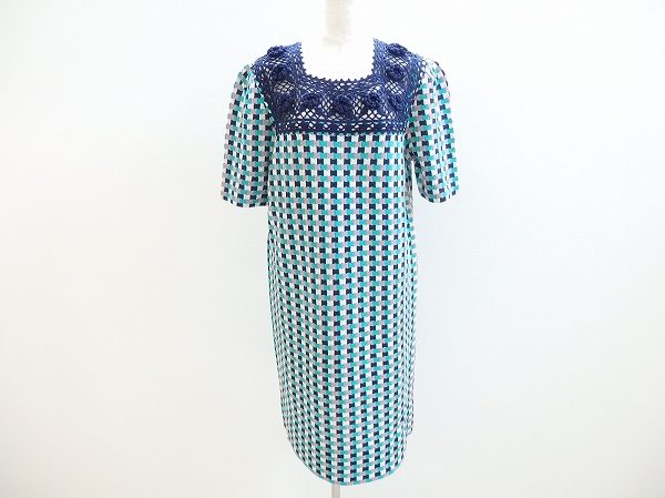 おしゃれなかぎ編みモチーフ入り！斉藤都世子のワンピースをお売りいただきました