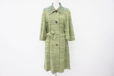 エレガントスタイルにぴったりの斉藤都世子のベルテッドコートを買い取りました