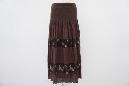 シックで可愛いバラ色の暮しのティアードスカートを買い取りました