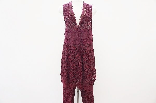 グラマラスな着こなしができそうなノンノンドールのセットアップを買い取りました