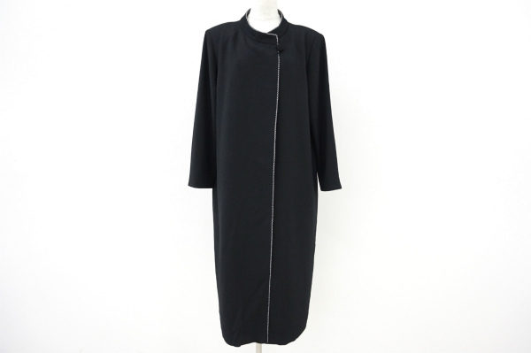 ヒトシタムラのモードなコートを買い取りました