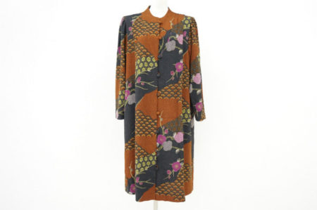 個性的な柄が素敵なヒトシタムラのロング丈ジャケットを買い取りました