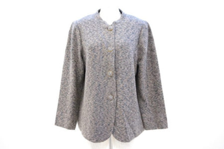 ゆったりとした着心地の斉藤都世子のジャケットを買い取りました