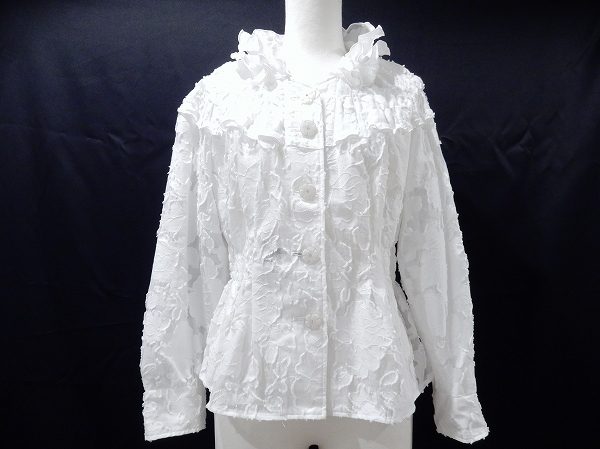 主役にしたくなるほどの存在感！バラ色の暮しのブラウスを買い取りました