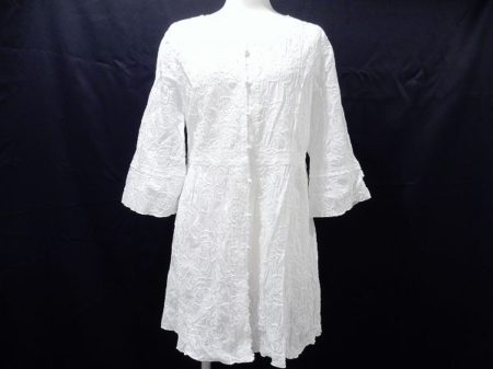 バラ色の暮しの美しい純白のロング丈ブラウスをお売りいただきました