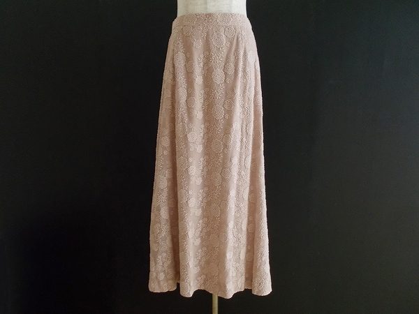 淡いピンクが素敵!バラ色の暮しのスカートを買い取りました