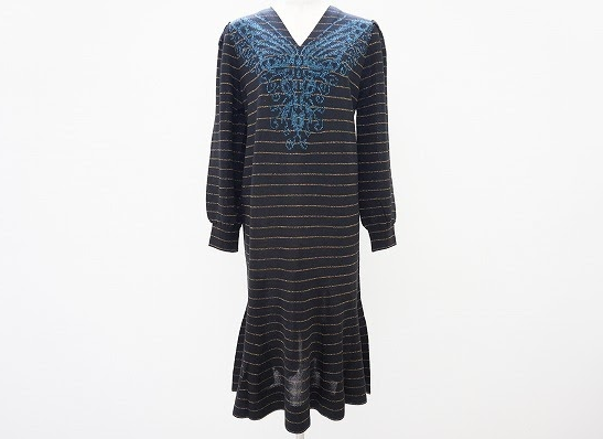 斉藤都世子のボーダーワンピを美品状態で買取させて頂きました。