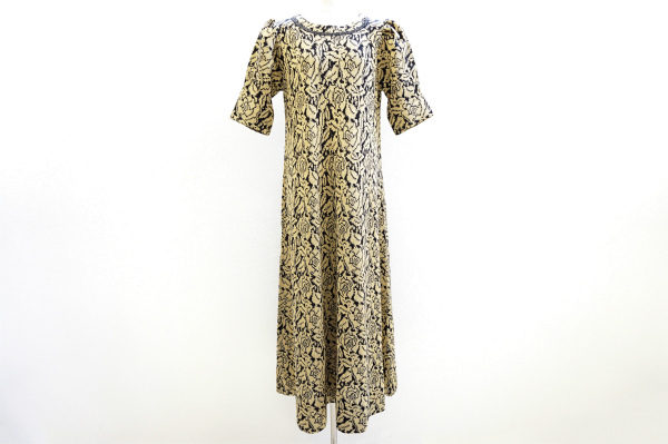 まとめての買取をご希望!斉藤都世子のワンピースを買取いたしました