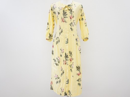 写真映えリモート映えもバッチリ！ピンクハウスのワンピ