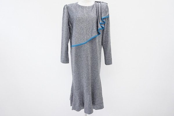 美しいドレープ使い！斉藤都世子のワンピースを買い取りました