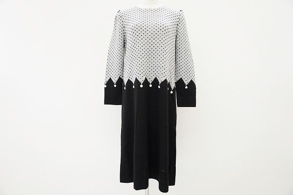 人気のツートンカラーが素敵な斉藤都世子のワンピースを買い取りました