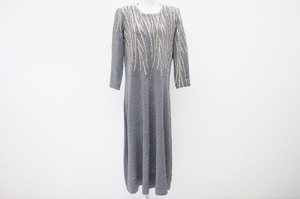 Iラインを意識した美ライン！斉藤都世子のニットワンピースを買い取りました