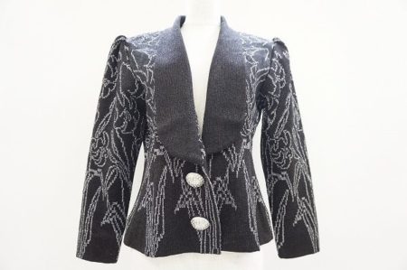 繊細な柄が印象的な斉藤都世子のジャケットを買い取りました