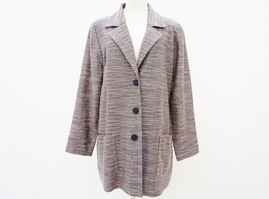 着丈が長めで着回し力抜群のジャケット！斉藤都世子