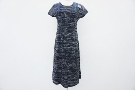 綺麗な状態で着心地抜群の斉藤都世子のニットワンピースを買取いたしました