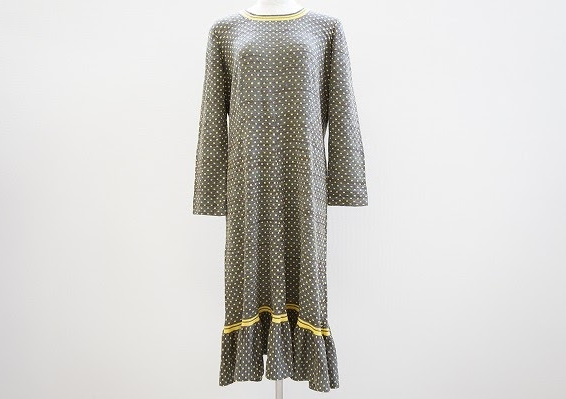 ビタミンカラーが映える斉藤都世子のワンピを買取させて頂きました。