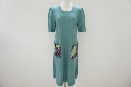 ミントカラーが爽やか！斉藤都世子ニットワンピースを買取しました