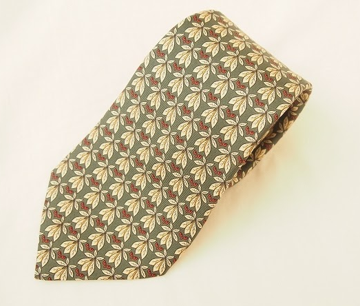 エルメスのアースカラーネクタイを買取させて頂きました。