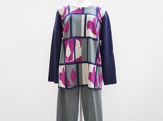 斉藤都世子のリーフ柄美品セットアップを買取させて頂きました。