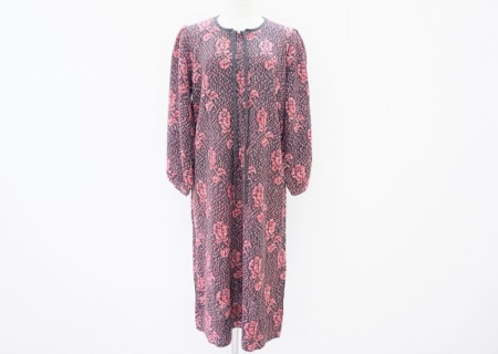 斉藤都世子の薔薇柄ワンピを美品状態で買取させて頂きました。