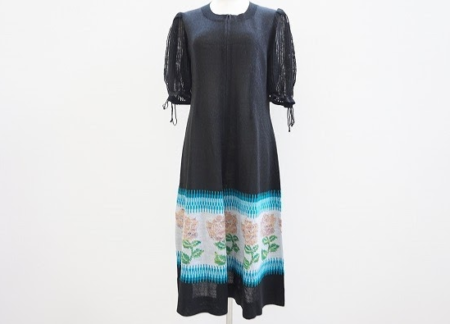 美品状態で譲り受けました！斉藤都世子の半袖ワンピ